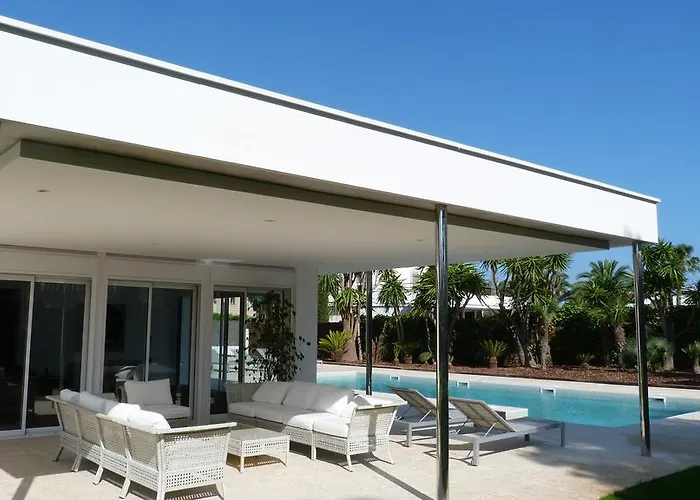 Luxury House * סיטגס