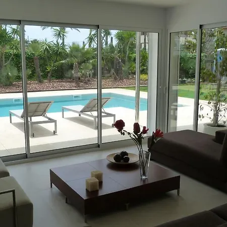 Luxury House *