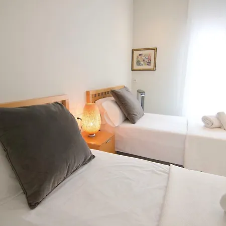 Luxury House シッチェス