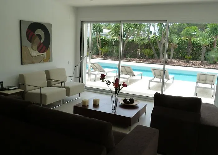 Luxury House سيدجيس